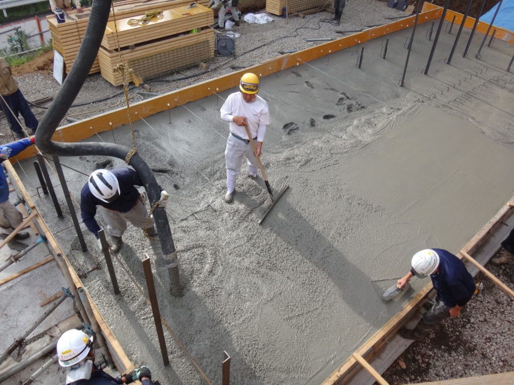 ②造成工事状況（8月上旬）