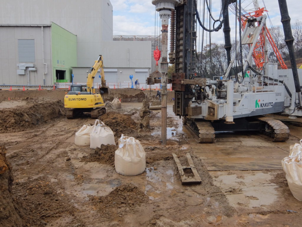 ③工場棟建築工事状況（12月中旬）